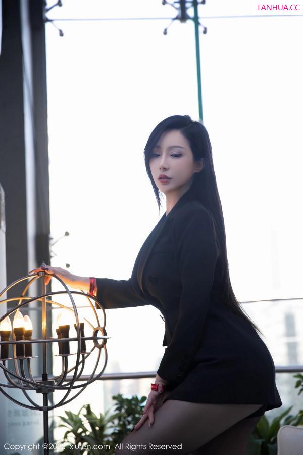  [XiuRen]高清写真图 2023.02.21 No.6294 大琪琪Emily 新人黑丝第5张图片